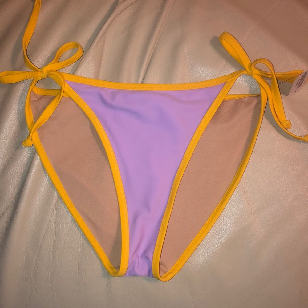 🎁 Old Navy Bikini Bottom